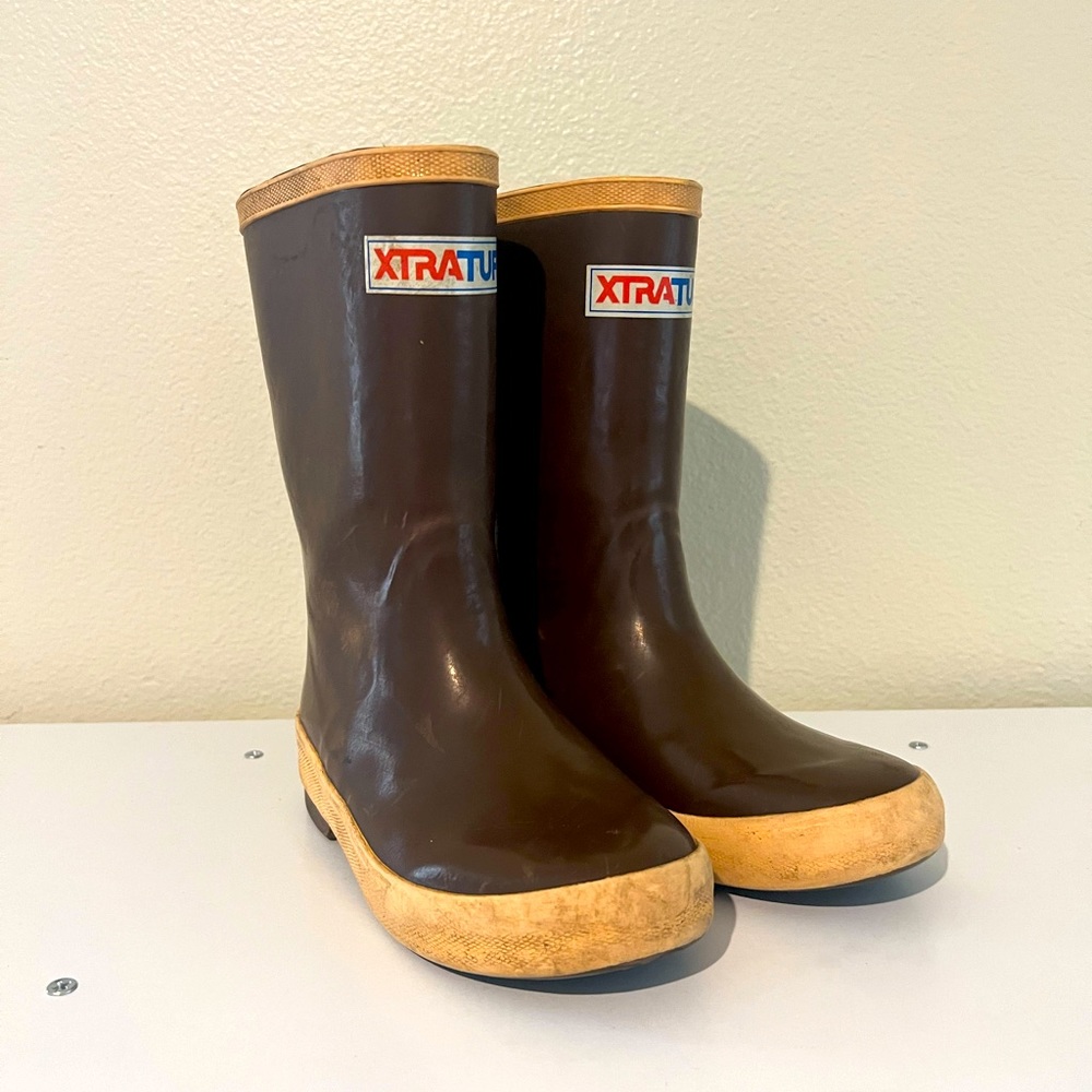 Kids Xtratuf rain boots